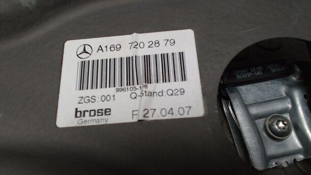 Foto: FENSTERHEBER VORN RECHTS ELEKTRISCH eines Mercedes-Benz B 180 CDI
