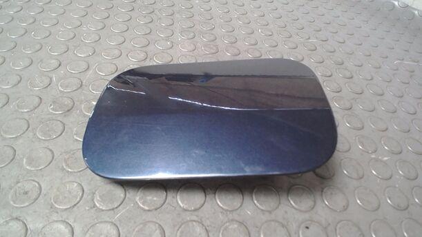 Foto: TANKKLAPPE/ TANKDECKEL ( MOD 94 ) eines VW Passat Variant 1.6 CL