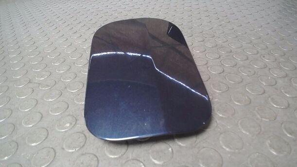 Foto: TANKKLAPPE/ TANKDECKEL ( MOD 94 ) eines VW Passat Variant 1.6 CL