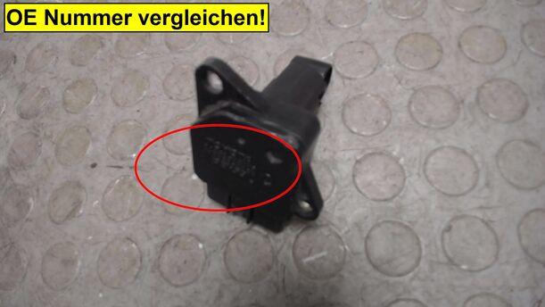 Foto: LUFTMASSENMESSER DENSO eines Toyota Yaris 1.3 VVT-i Multi Mode CL