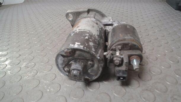 Foto: ANLASSER / STARTER BOSCH eines VW Passat Variant 1.6 CL