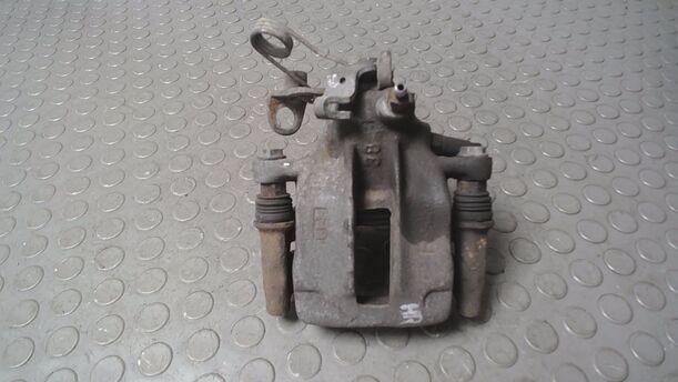 Foto: BREMSSATTEL HINTEN RECHTS eines VW Passat Variant 1.6 GLX