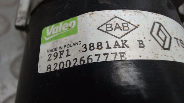 Foto: ANLASSER / STARTER VALEO eines Dacia Duster 1.6 16V 4x2 GLX