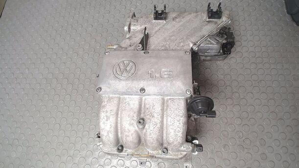 Foto: ANSAUGBRÜCKE AFT eines VW Passat Variant 1.6 GLX