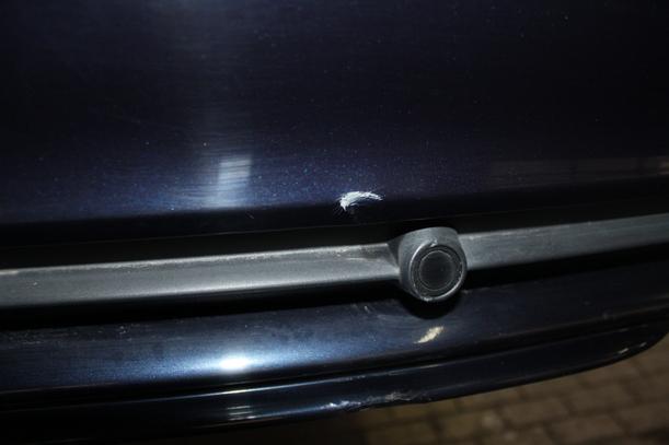 Foto: STOSSFÄNGER/ STOßSTANGE HINTEN ( TOURING ) eines BMW 316i touring GLX