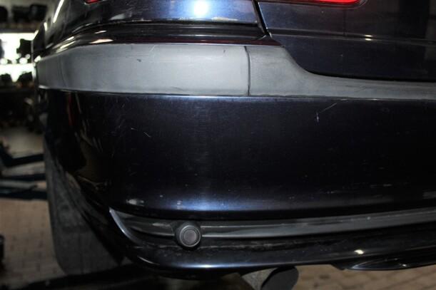 Foto: STOSSFÄNGER/ STOßSTANGE HINTEN ( TOURING ) eines BMW 316i touring GLX