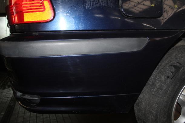 Foto: STOSSFÄNGER/ STOßSTANGE HINTEN ( TOURING ) eines BMW 316i touring GLX