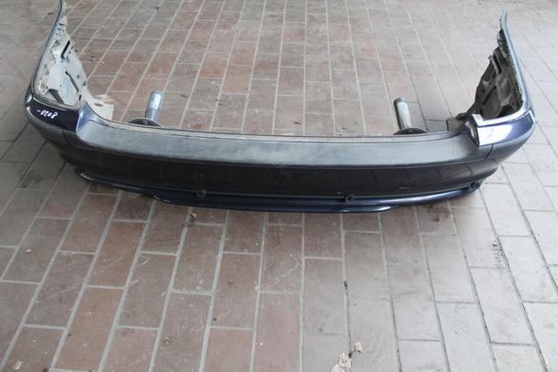 Foto: STOSSFÄNGER/ STOßSTANGE HINTEN ( TOURING ) eines BMW 316i touring GLX