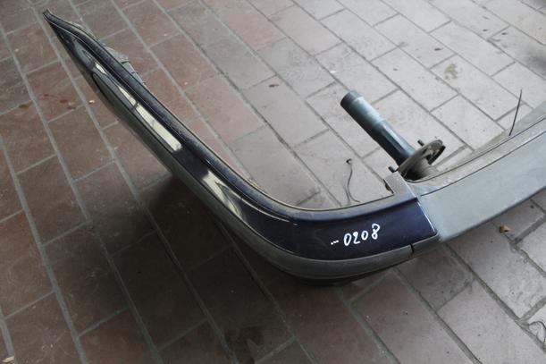Foto: STOSSFÄNGER/ STOßSTANGE HINTEN ( TOURING ) eines BMW 316i touring GLX