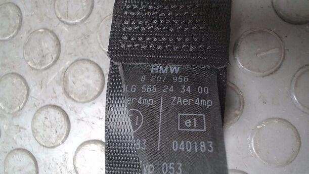Foto: SICHERHEITSGURT VORN RECHTS ( 4/5 TÜRER ) eines BMW 316i touring TS