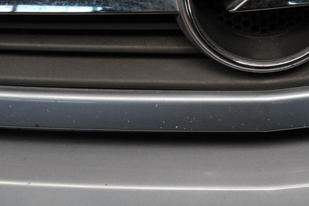 Foto: MOTORHAUBE eines Opel Meriva 1.4 TS