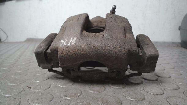 Foto: BREMSSATTEL HINTEN RECHTS ( TOURING ) eines BMW 316i touring TS