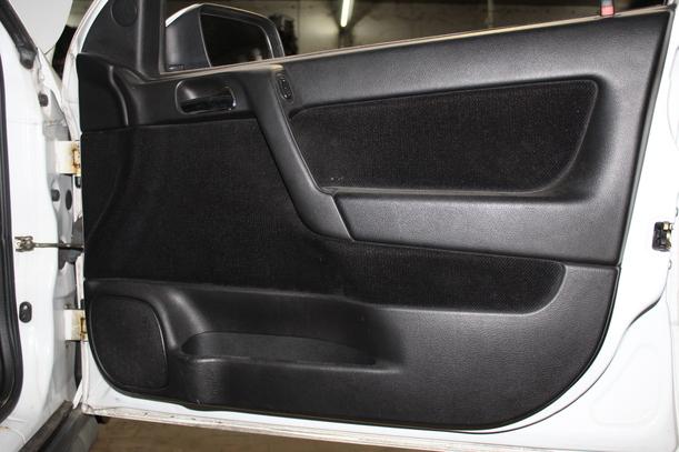 Foto: TÜR VORN RECHTS (4/5-TÜRER) eines Opel Astra 1.6 SX