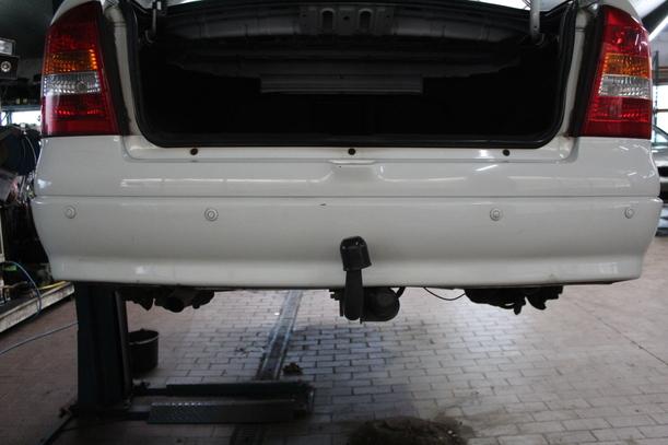 Foto: STOSSFÄNGER / STOßSTANGE HINTEN eines Opel Astra 1.6 SX