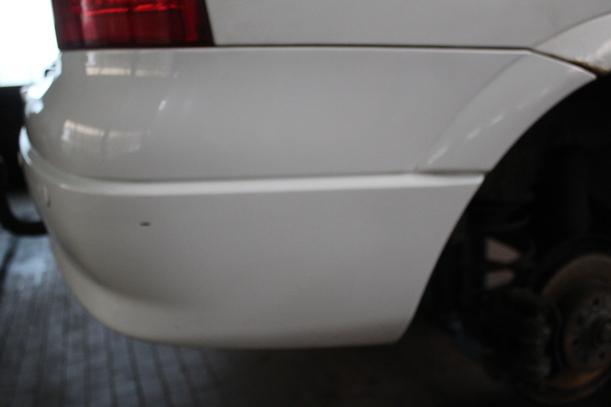 Foto: STOSSFÄNGER / STOßSTANGE HINTEN eines Opel Astra 1.6 SX