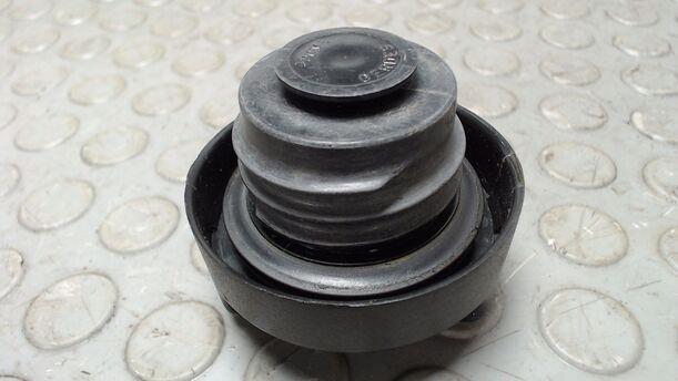 Foto: TANKVERSCHLUSS eines Opel Astra 1.6