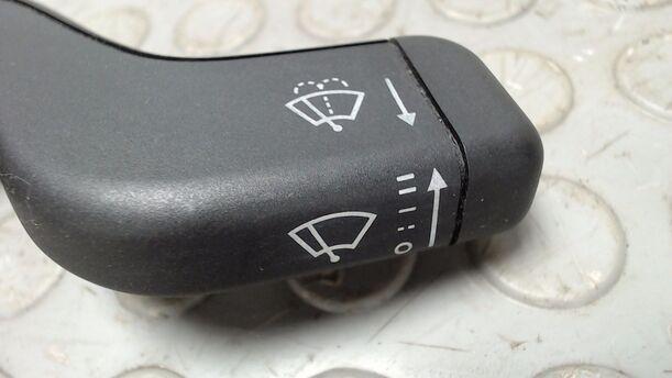 Foto: SCHEIBENWISCHERSCHALTER eines Opel Astra 1.6