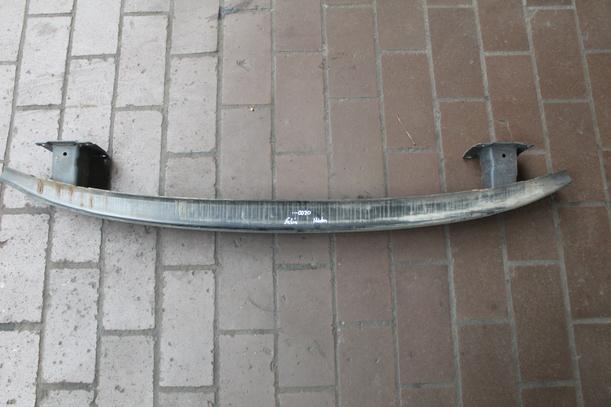 Foto: VERSTÄRKUNG HINTEN eines Skoda Fabia 1.4 Combi