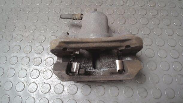 Foto: BREMSSATTEL HINTEN RECHTS eines Kia Carens CRDi DPF