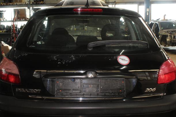 Foto: HECKKLAPPE/ HECKDECKEL eines Peugeot 206 110 Highline
