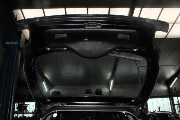 Foto: HECKKLAPPE/ HECKDECKEL eines Peugeot 206 110 Highline