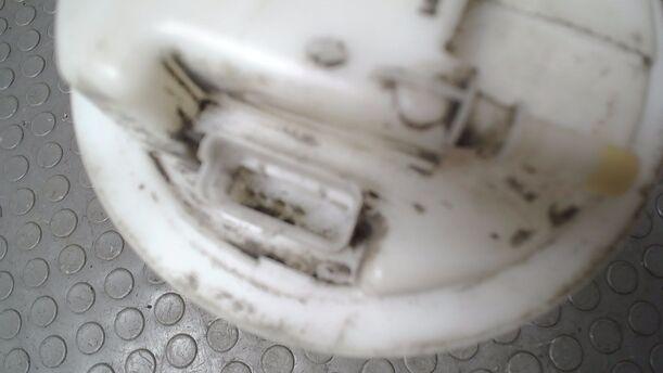 Foto: KRAFTSTOFFPUMPE eines Peugeot 206 110 Highline