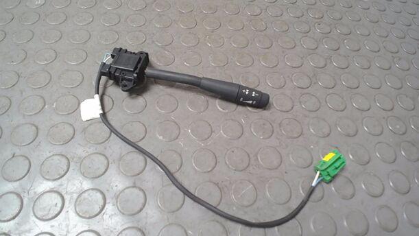 Foto: BLINKERSCHALTER / KOMBISCHALTER eines Peugeot 206 110 Highline