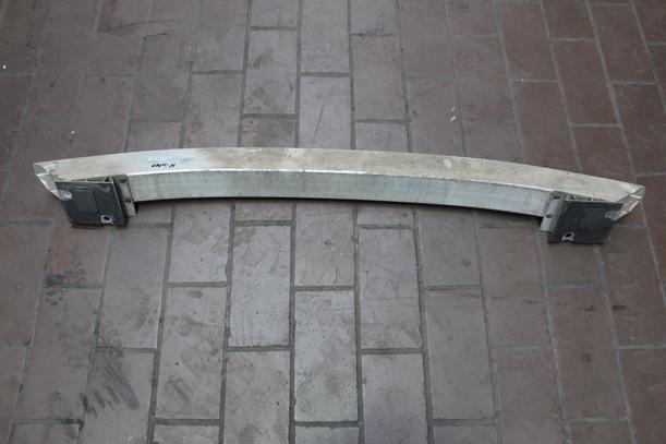 Foto: VERSTÄRKUNG HINTEN ( BIS 2000 ) eines Audi A3 1.6 TX