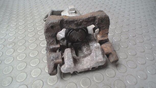 Foto: BREMSSATTEL HINTEN LINKS ( LUCAS ) eines Audi A3 1.6 TX