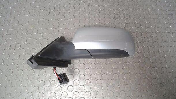 Foto: AUSSENSPIEGEL ELEKTRISCH VERSTELLBAR LINKS eines Audi A3 1.6 TX