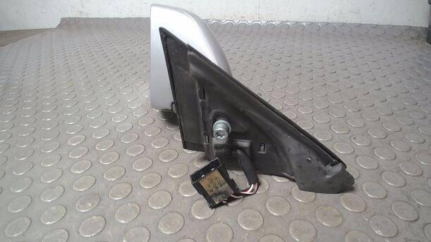 Foto: AUSSENSPIEGEL ELEKTRISCH VERSTELLBAR LINKS eines Audi A3 1.6 TX