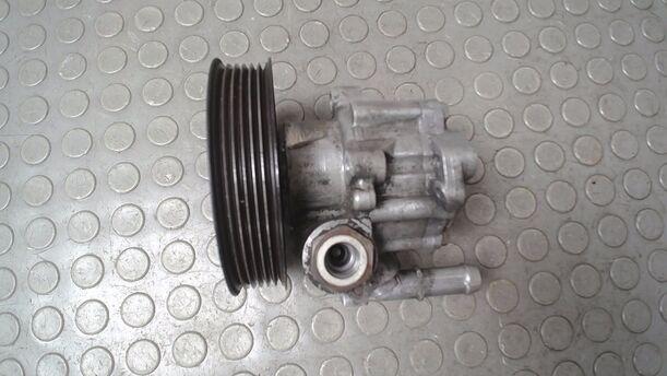Foto: PUMPE SERVOLENKUNG/ SERVOPUMPE eines Audi A3 1.6 TX