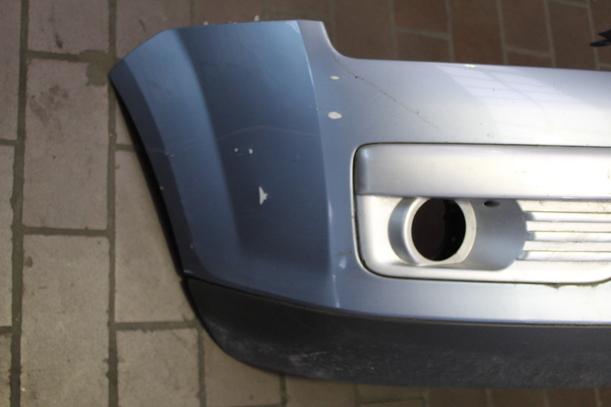 Foto: STOSSFÄNGER/ STOßSTANGE VORN eines Ford Focus 2.0 TDCi