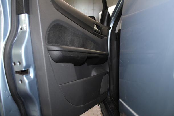 Foto: TÜR VORN LINKS ( 5 TÜRER/ FLIEßHECK-VOR FACELIFT ) eines Ford Focus 2.0 TDCi