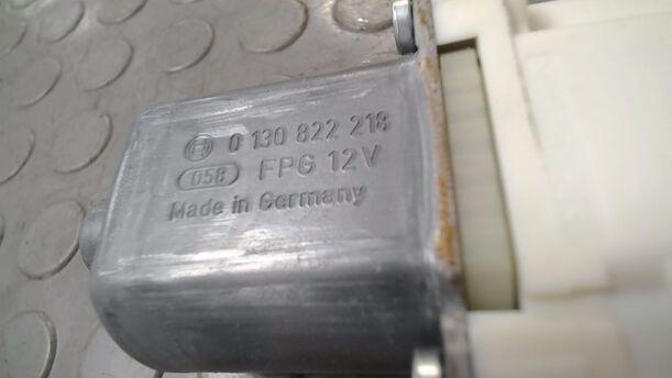 Foto: FENSTERHEBERMOTOR HINTEN RECHTS eines Ford Focus 2.0 TDCi GL 1,8 E