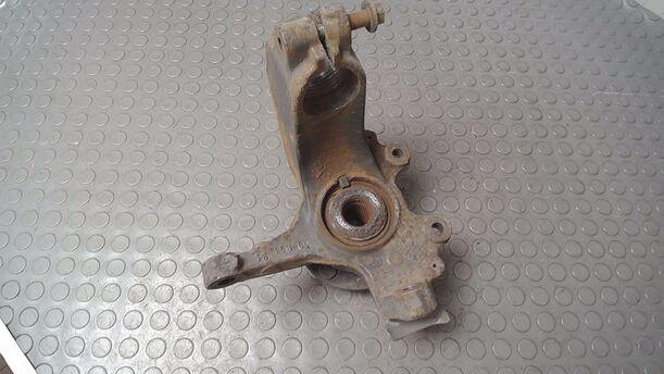 Foto: ACHSSCHENKEL VORN LINKS eines Ford Focus 2.0 TDCi GL 1,8 E
