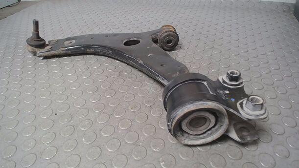 Foto: QUERLENKER VORN LINKS eines Ford Focus 2.0 TDCi