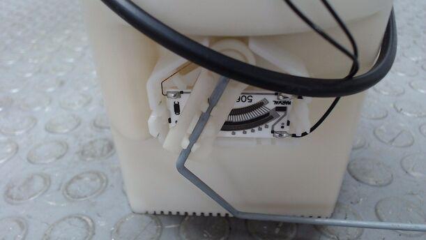 Foto: KRAFTSTOFFPUMPE eines Mitsubishi Colt CZ3 1.1