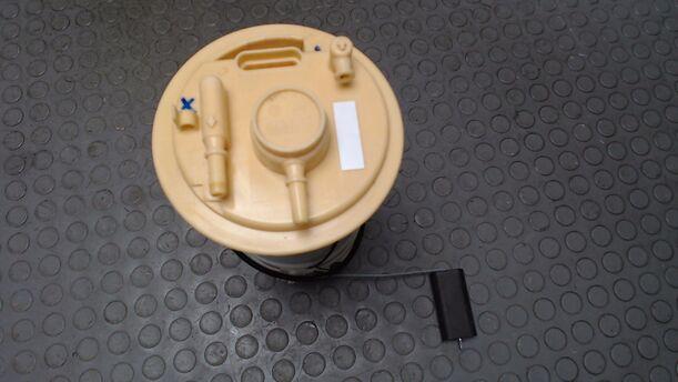 Foto: KRAFTSTOFFPUMPE eines Mitsubishi Colt CZ3 1.1