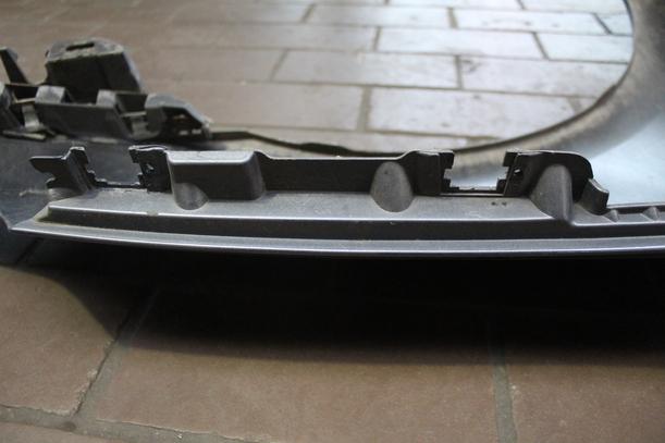 Foto: KOTFLÜGEL LINKS eines Citroen C4 1.4 16V