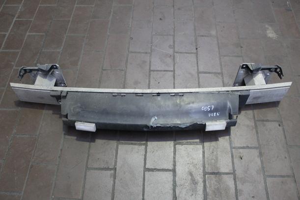Foto: VERSTÄRKUNG VORN eines Citroen C4 1.4 16V