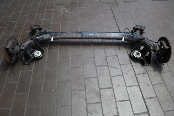 Foto: HINTERACHSE eines Citroen C4 1.4 16V