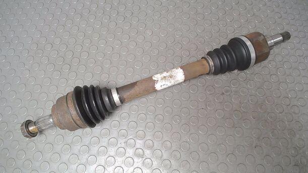 Foto: ANTRIEBSWELLE LINKS eines Citroen C4 1.4 16V