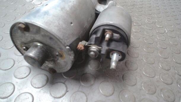 Foto: ANLASSER / STARTER eines Citroen C4 1.4 16V