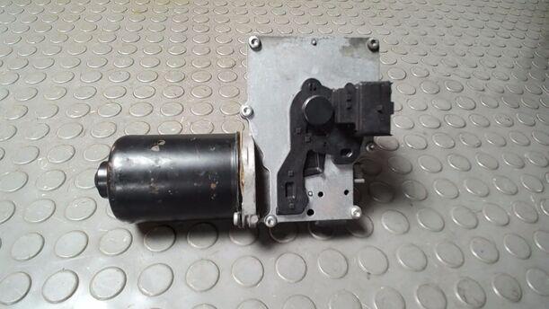 Foto: SCHEIBENWISCHERMOTOR VORN eines Citroen C4 1.4 16V
