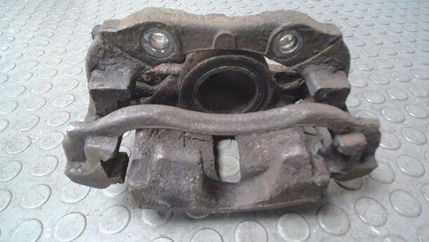 Foto: BREMSSATTEL VORN LINKS ( BOSCH ) eines Citroen C4 1.4 16V