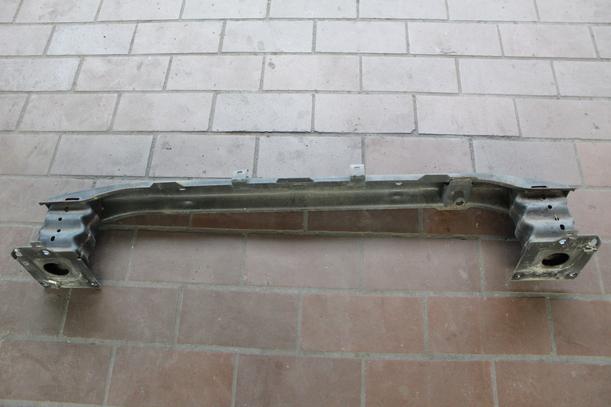 Foto: VERSTÄRKUNG VORN ( PLURIEL ) eines Citroen C3 Pluriel 1.4