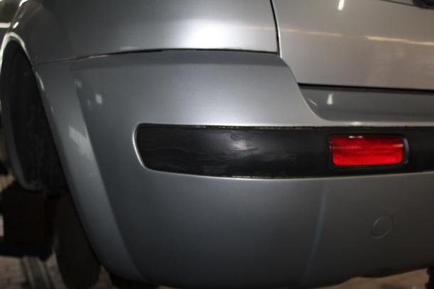Foto: STOSSFÄNGER / STOßSTANGE HINTEN ( PLURIEL ) eines Citroen C3 Pluriel 1.4
