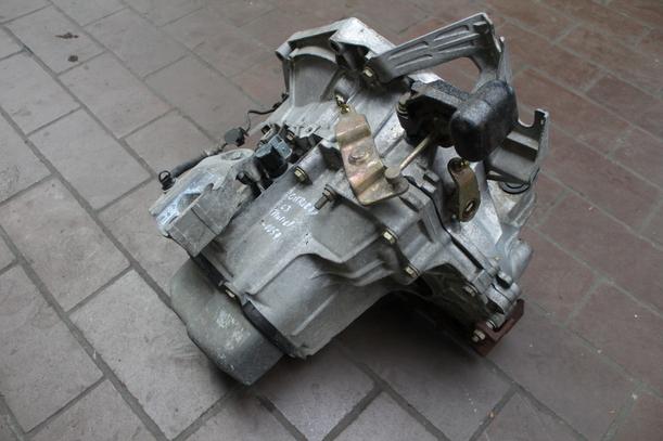 Foto: SCHALTGETRIEBE 5 GANG ( BVM5 ) eines Citroen C3 Pluriel 1.4