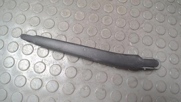 Foto: SCHEIBENWISCHERARM HINTEN eines Citroen C4 1.4 16V